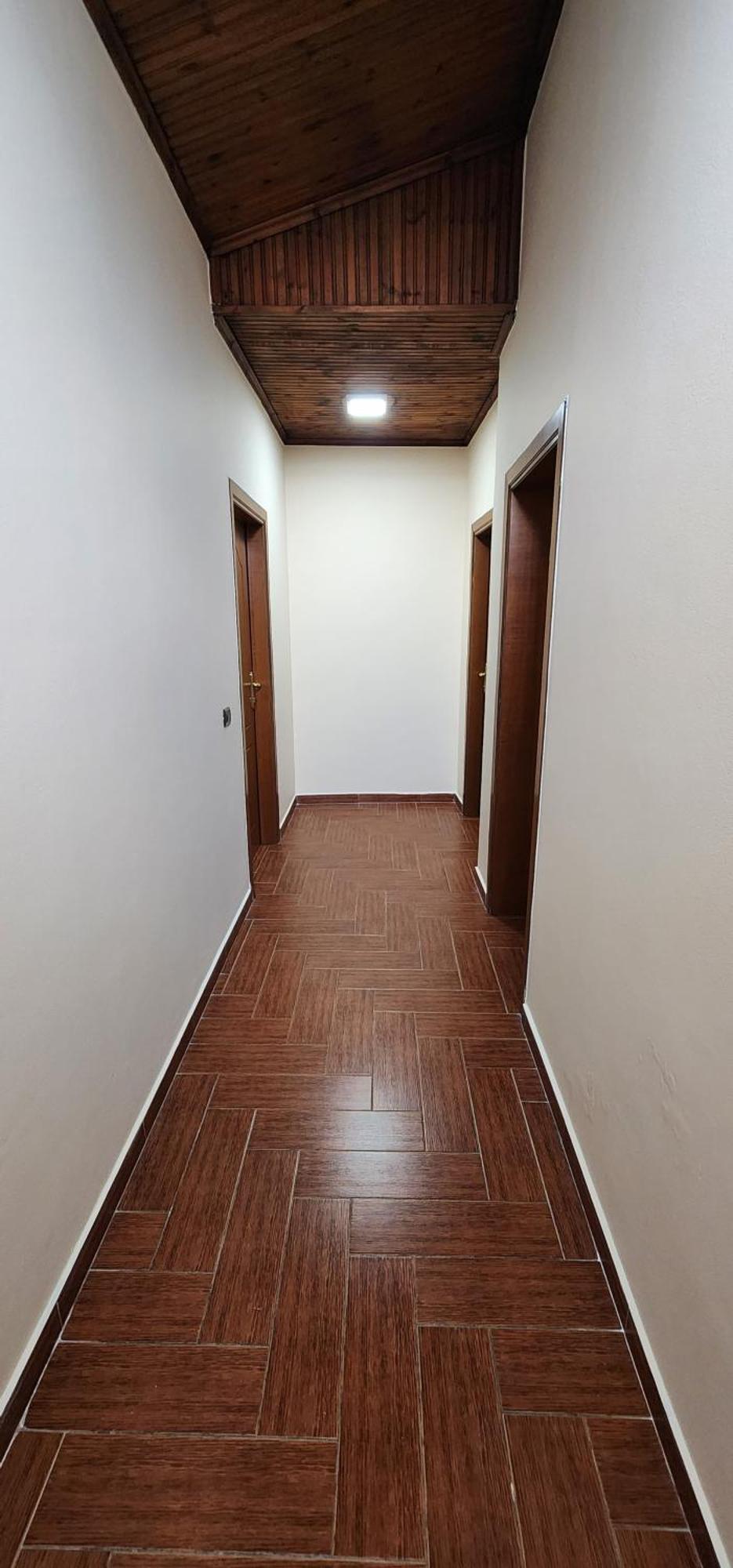 Hotel La Villa Тирана Экстерьер фото