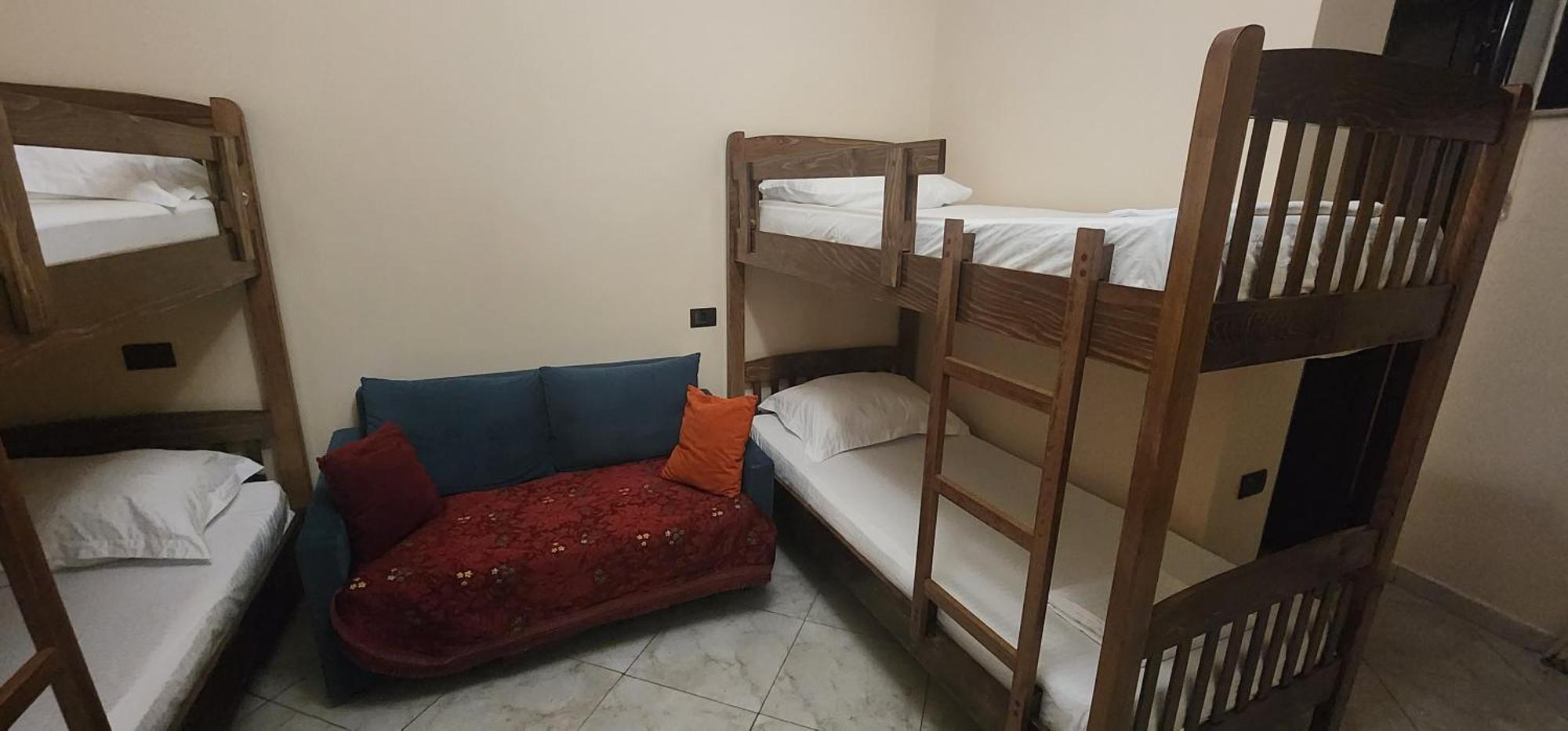 Hotel La Villa Тирана Экстерьер фото